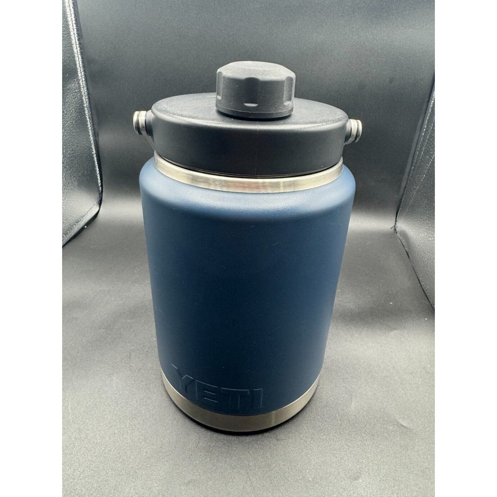 Yeti Rambler Half Gallon Jug 64 Oz MagCap With Handle Navy Blue